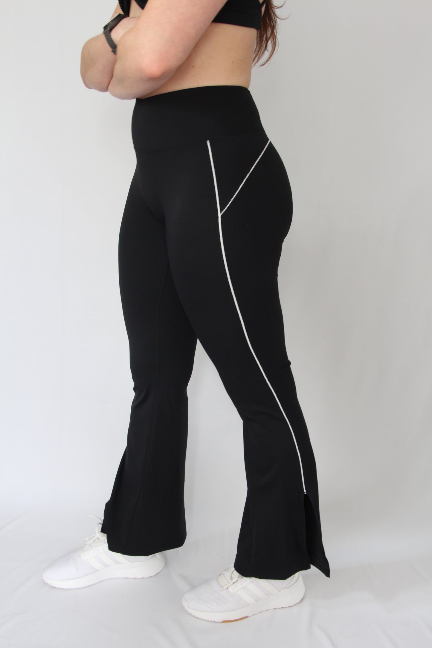 Elevate Flared Leggings
