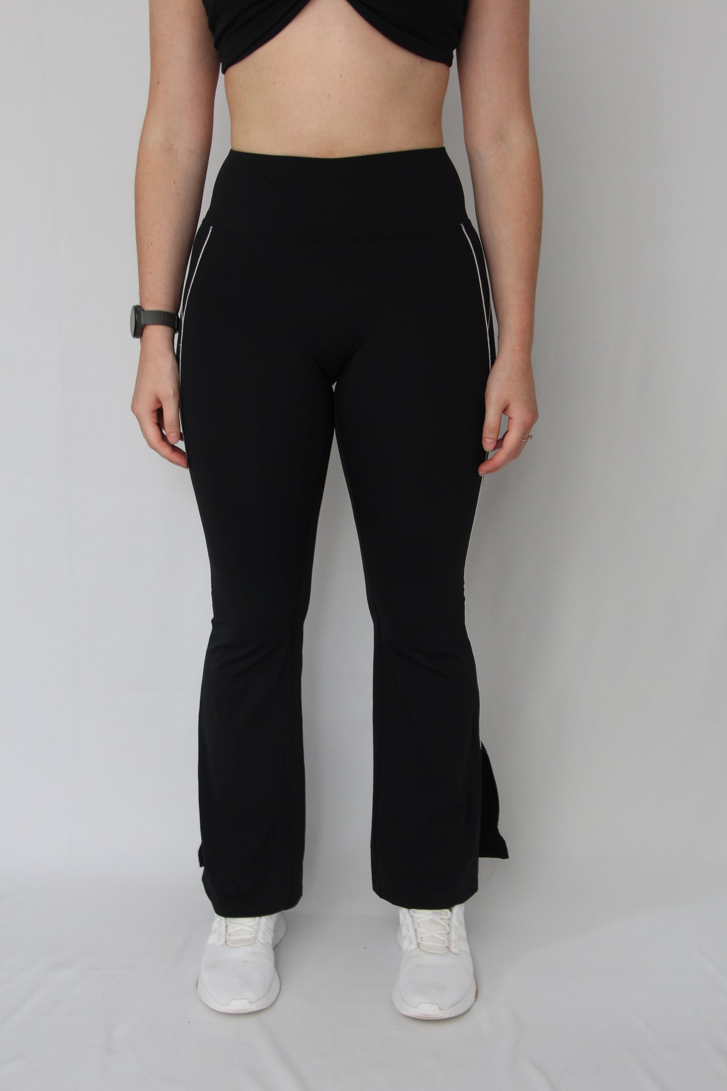 Elevate Flared Leggings