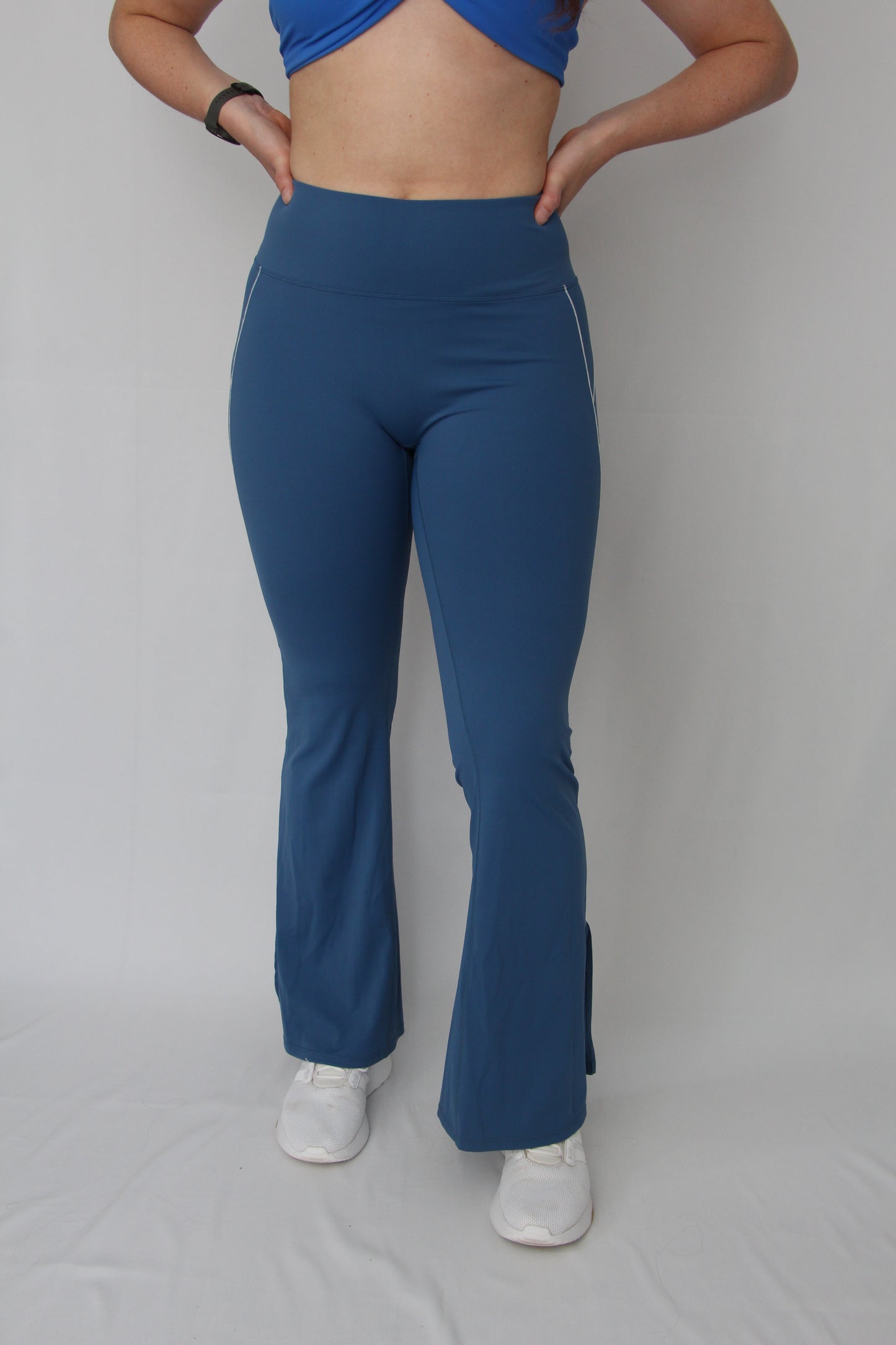 Elevate Flared Leggings