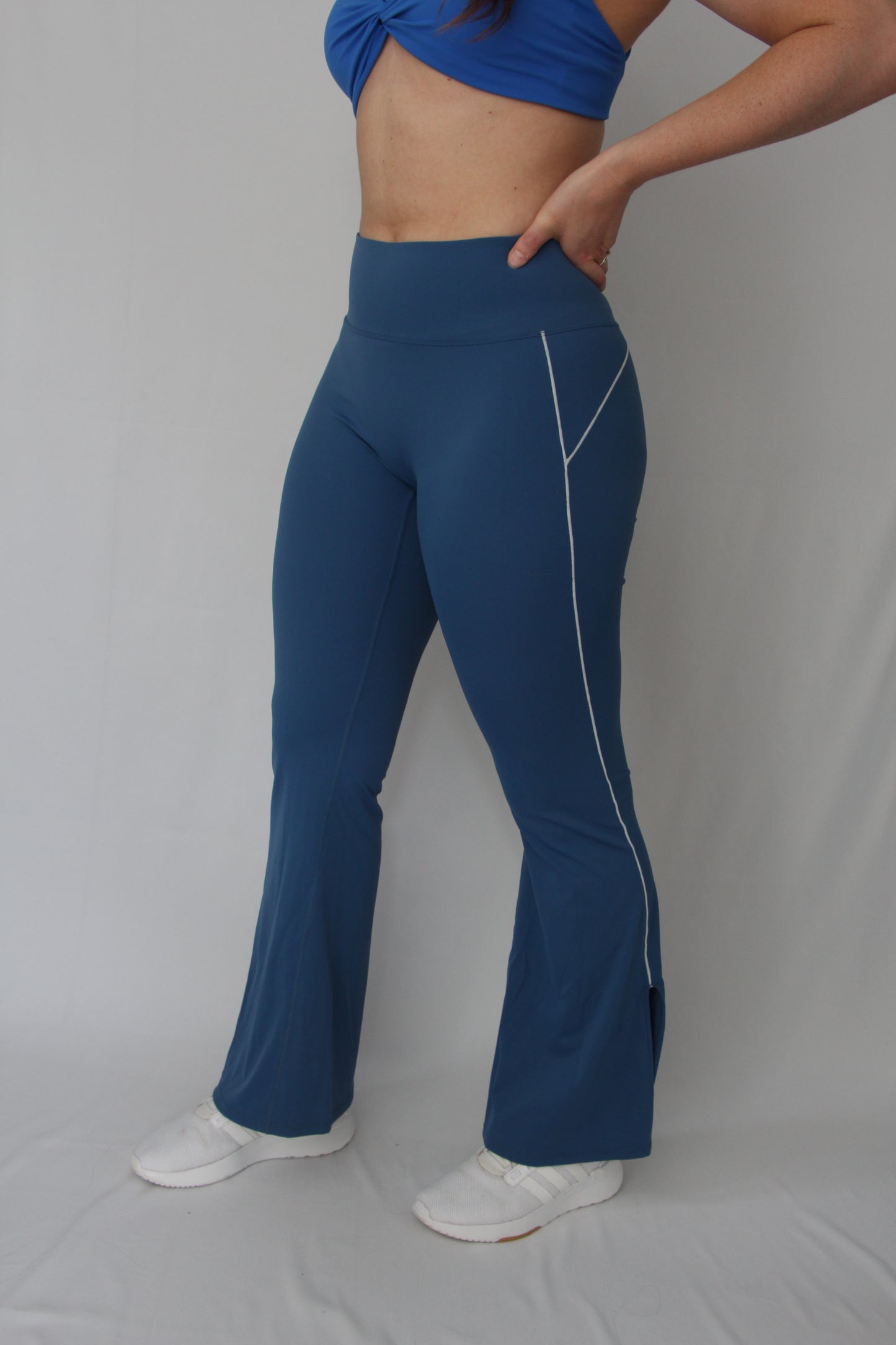 Elevate Flared Leggings